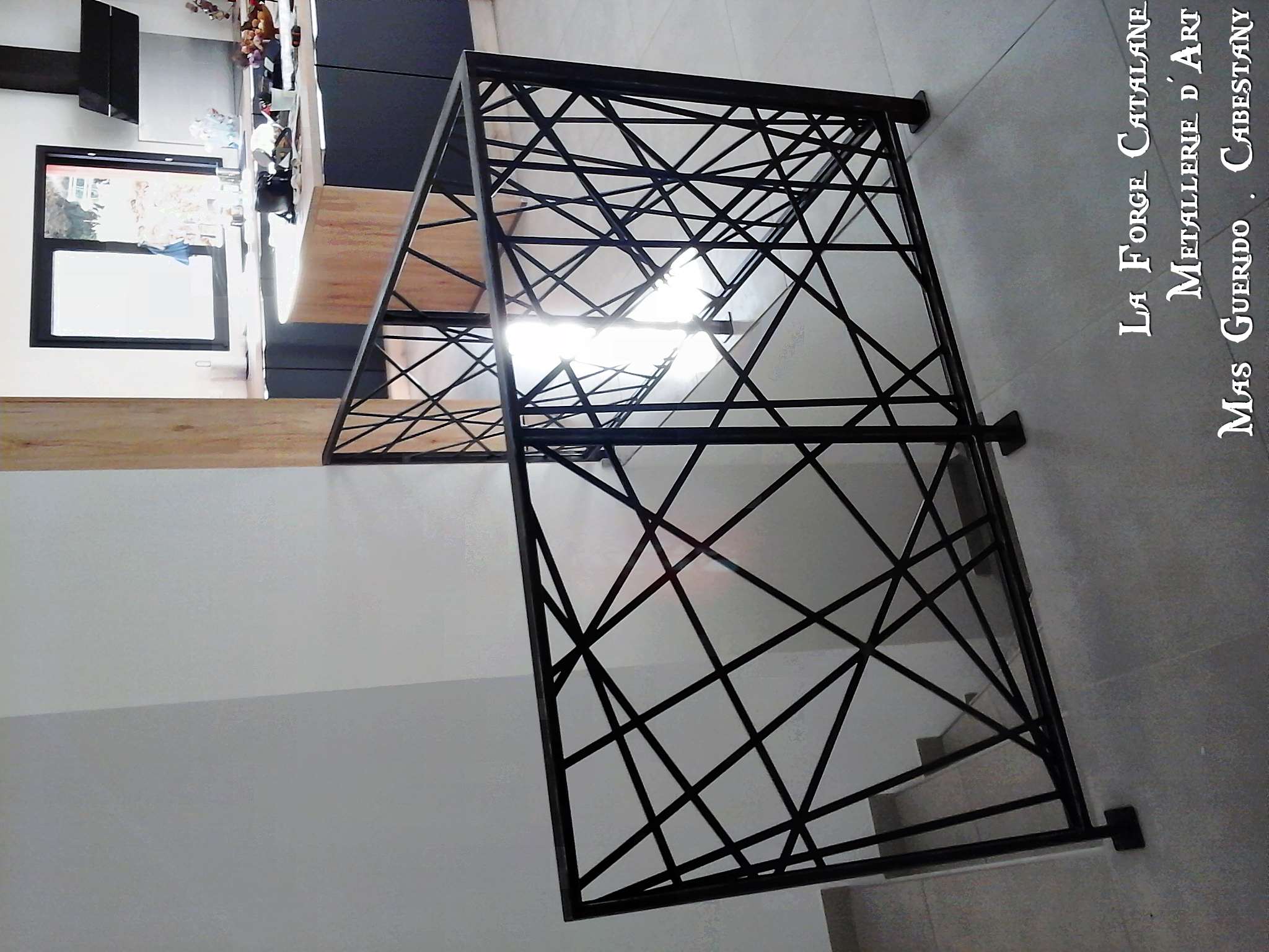 garde corps decoupe laser moderne fer forge catalane cabestany (2).jpg